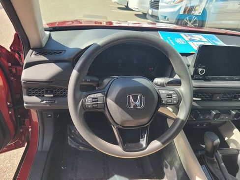 Used 2023 Honda Accord EX image 30