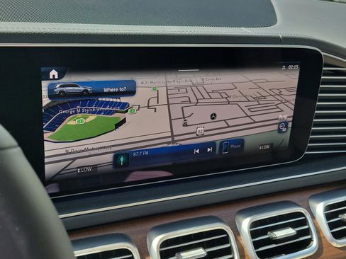 New 2026 Mercedes-Benz GLS 450 4MATIC image 33