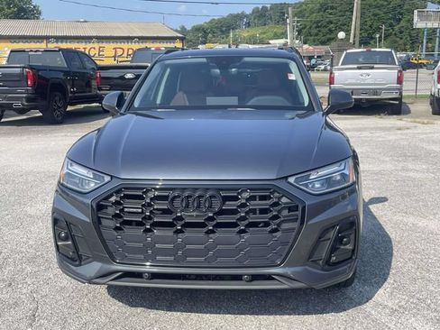 Used 2023 Audi Q5 e Premium Plus AWD/4WD image 10