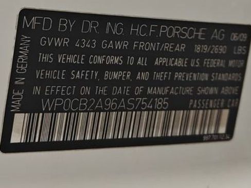 Used 2010 Porsche 911 Carrera 4S image 53