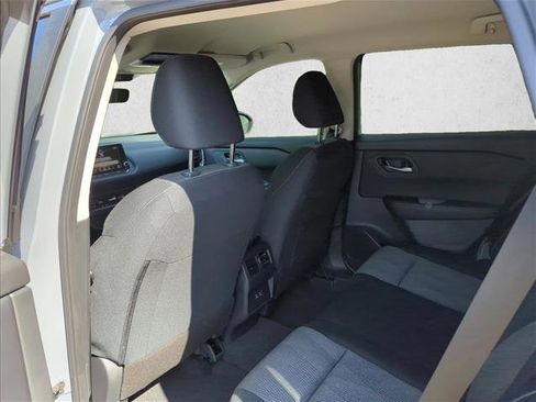 New 2026 Nissan Rogue SV AWD/4WD image 15