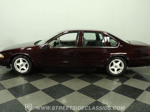 Used 1996 Chevrolet Impala SS RWD image 2