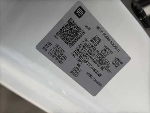 New 2025 Chevrolet Express 2500 image 58