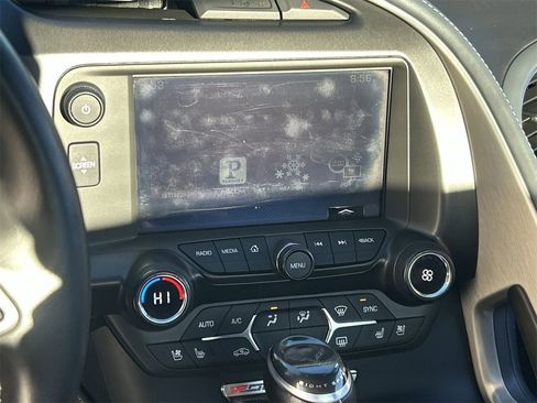 Used 2016 Chevrolet Corvette Z06 w/ 3LZ Preferred Equipment Group image 28