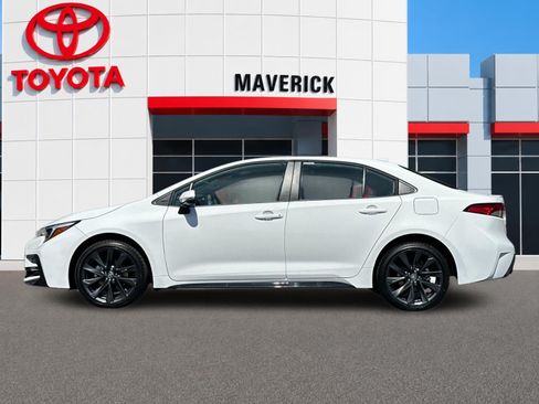 New 2026 Toyota Corolla SE FWD image 2