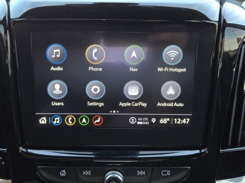 Used 2023 Chevrolet Traverse High Country image 18