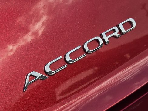 Used 2023 Honda Accord EX image 12
