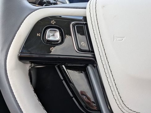 New 2026 Lincoln Aviator Reserve RWD image 30