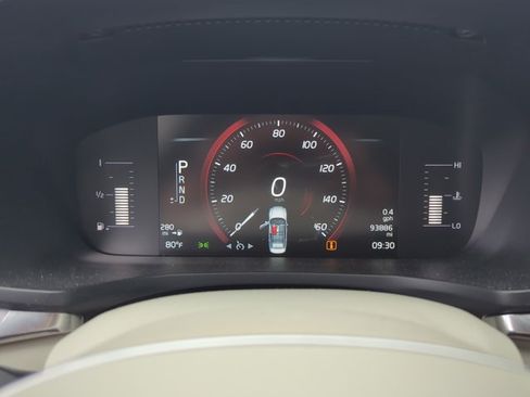 Used 2019 Volvo S60 T6 Momentum w/ Premium Package AWD/4WD image 10