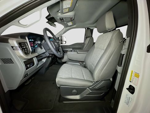 New 2026 Ford F350 XL w/ STX Appearance Package AWD/4WD image 16