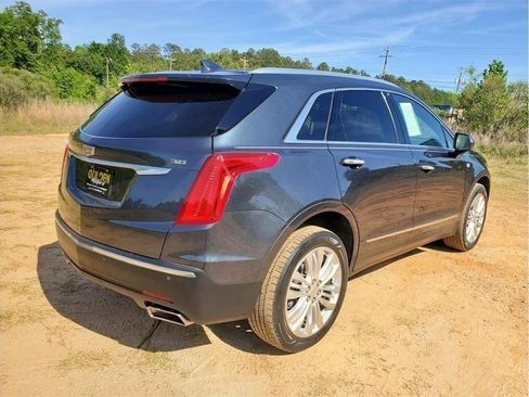 Used 2019 Cadillac XT5 Premium Luxury FWD image 10