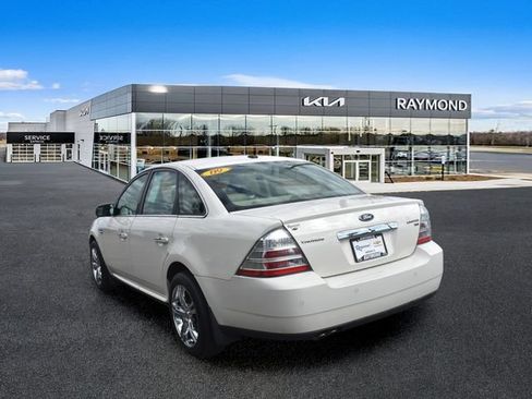 Used 2009 Ford Taurus Limited AWD/4WD image 5