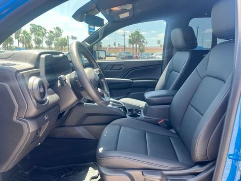 Used 2024 Chevrolet Colorado Trail Boss w/ Advanced Trailering Package AWD/4WD image 19