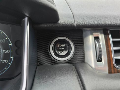 Used 2016 Land Rover Range Rover Supercharged AWD/4WD image 25
