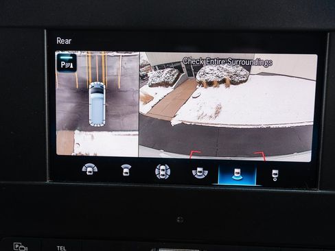 Used 2024 Mercedes-Benz Sprinter 2500 image 19