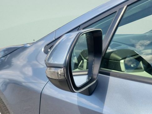 Used 2021 Toyota Corolla SE FWD image 4