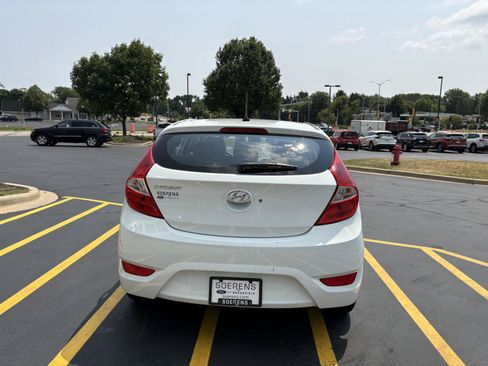 Used 2014 Hyundai Accent GS FWD image 5
