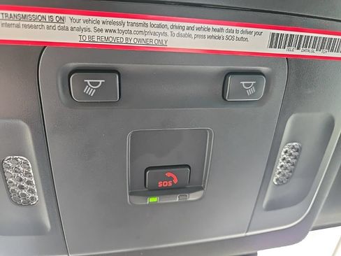Used 2025 Toyota Camry SE FWD image 67