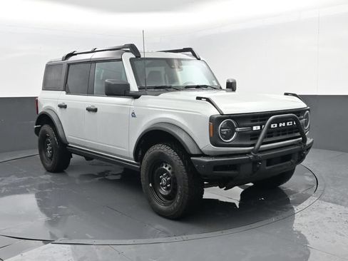 Used 2022 Ford Bronco Black Diamond AWD/4WD image 3