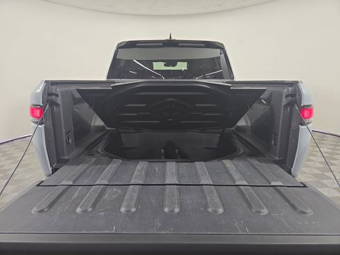 Used 2023 Rivian R1T Adventure image 15