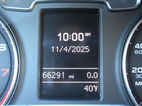 Used 2018 Audi Q3 2.0T Premium Plus w/ Premium Plus Package image 13