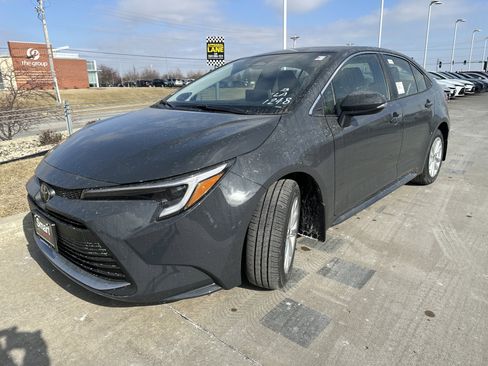 New 2026 Toyota Corolla XLE image 3