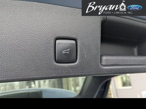 Used 2024 Ford Escape Active w/ Cold Weather Package image 11