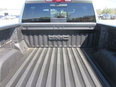 New 2026 GMC Sierra 1500 AT4 w/ AT4 Premium Package image 7