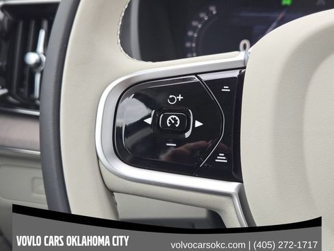 Used 2026 Volvo XC90 B6 Ultra w/ Protection Package AWD/4WD image 28