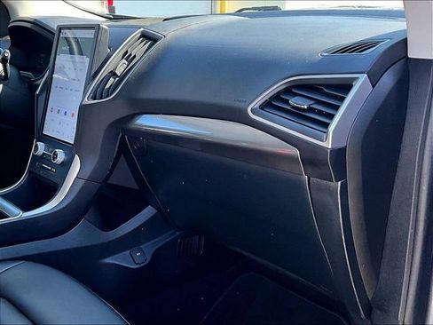 Used 2023 Ford Edge SEL w/ Convenience Package image 17