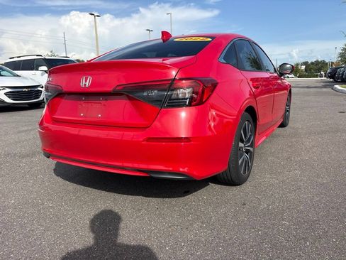 Used 2022 Honda Civic EX image 3