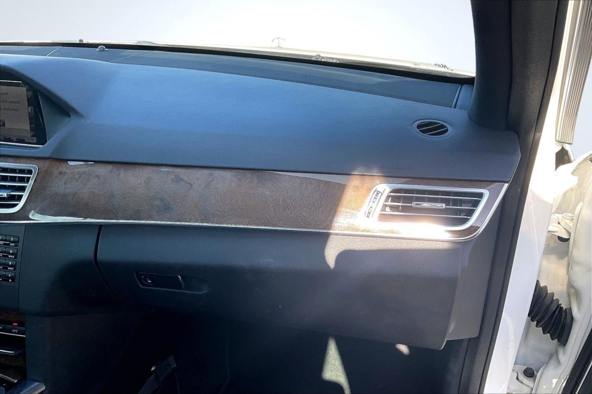 Used 2014 Mercedes-Benz E 350 Sedan image 17