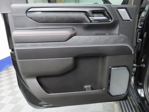 Used 2025 GMC Sierra 2500 AT4X w/ AT4X AEV Edition image 76