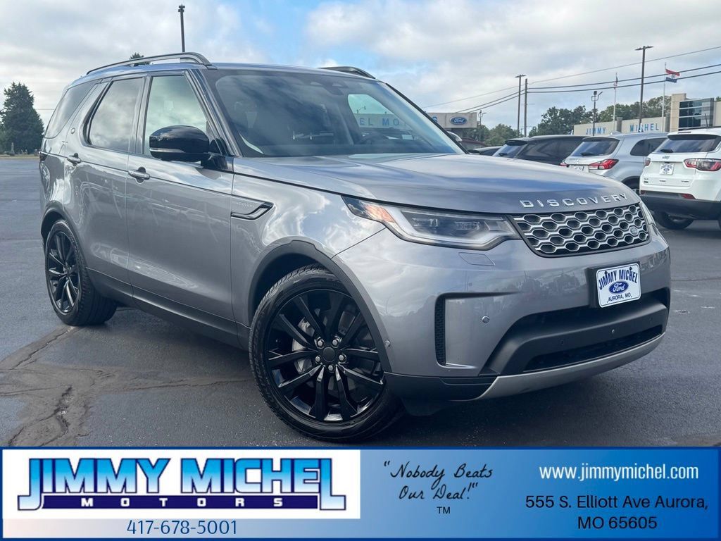Used 2024 Land Rover Discovery S AWD/4WD image 1