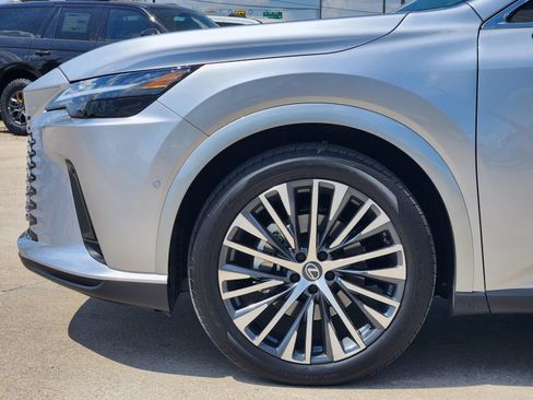 Used 2026 Lexus RX 350 w/ Convenience Package AWD/4WD image 9