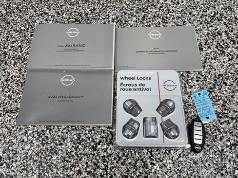 Used 2024 Nissan Murano Platinum image 22