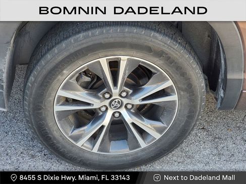 Used 2018 Toyota Highlander Plus image 5