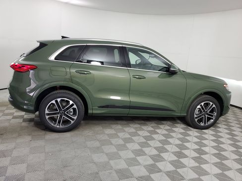 New 2026 Audi Q5 Premium image 12