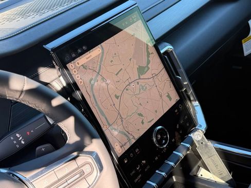 Used 2026 GMC Acadia Elevation w/ Elevation Premium Package image 17