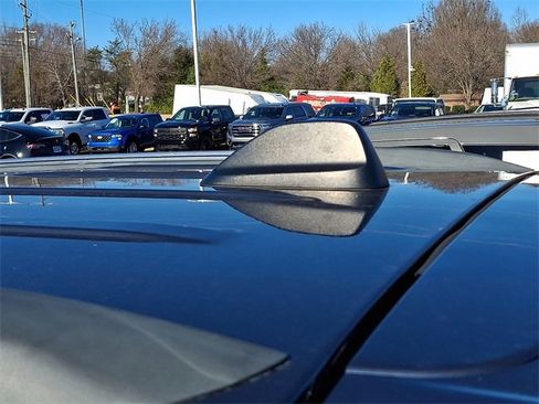 Used 2019 Jeep Grand Cherokee Limited w/ Luxury Group II image 10