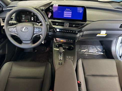 New 2026 Lexus UX 300h AWD image 15