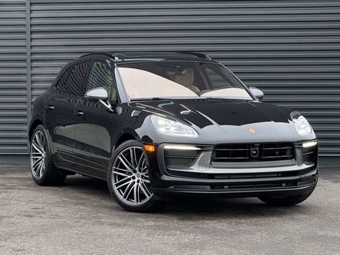 New 2026 Porsche Macan Turbo AWD/4WD image 9