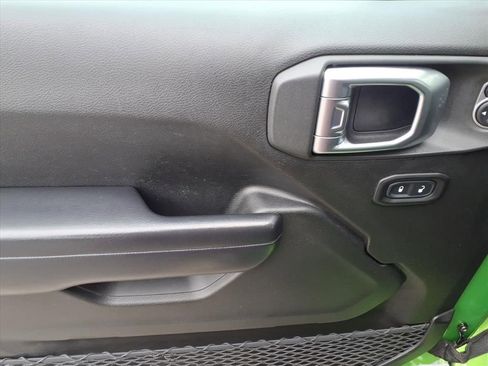 Used 2019 Jeep Wrangler Unlimited Sport S image 14