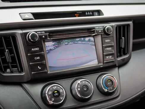 Used 2018 Toyota RAV4 LE w/ All Weather Liner Package AWD/4WD image 41