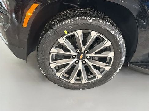 New 2026 Chevrolet Tahoe High Country w/ Sun And Tow Package image 24