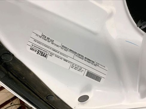 Used 2024 RAM 2500 Laramie w/ Safety Group image 32