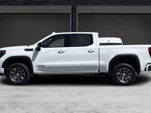 Used 2025 GMC Sierra 1500 AT4 AWD/4WD image 7