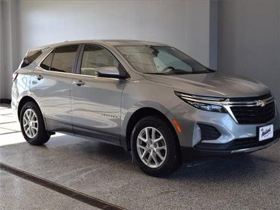 Used 2024 Chevrolet Equinox LT