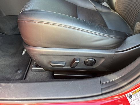 Certified 2025 MAZDA MAZDA3 Hatchback w/Premium Plus Pkg image 23