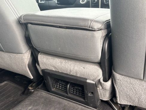 Used 2018 RAM 3500 Big Horn image 18